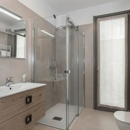 Appartamento Bed & Art - Solo Affitti Brevi بيرغامو
